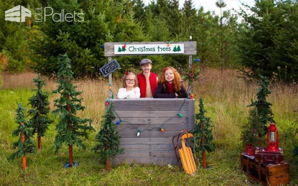 65 Pallet Christmas Trees & Holiday Pallet Decorations Ideas Pallet Home Décor Ideas 65 Pallet Christmas Trees & Holiday Pallet Decorations Ideas Pallet Home Décor Ideas