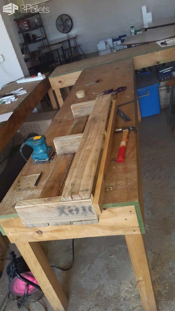 6 Bottles Wine Rack From Wooden Pallets Pallet Shelves & Pallet Coat Hangers 6 Bottles Wine Rack From Wooden Pallets Pallet Shelves & Pallet Coat Hangers