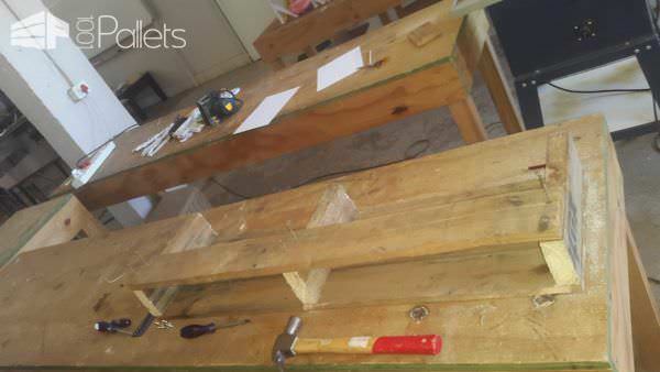 6 Bottles Wine Rack From Wooden Pallets Pallet Shelves & Pallet Coat Hangers 6 Bottles Wine Rack From Wooden Pallets Pallet Shelves & Pallet Coat Hangers