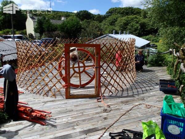 Pallet Deck With Accessible Ramp Pallet Terraces & Pallet Patios Pallet Deck With Accessible Ramp Pallet Terraces & Pallet Patios