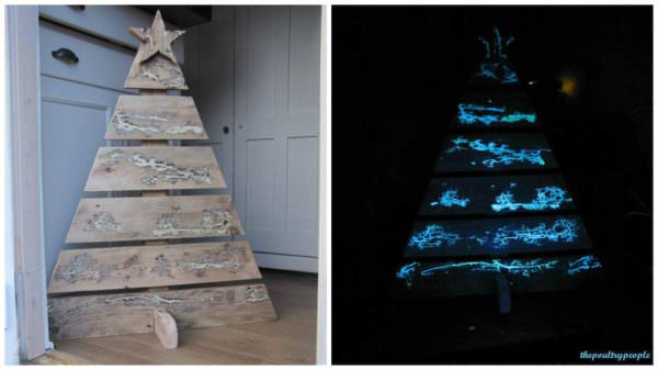 A Pallet Christmas Tree With Glow In The Dark Captured Lightning! Pallet Home Accessories A Pallet Christmas Tree With Glow In The Dark Captured Lightning! Pallet Home Accessories