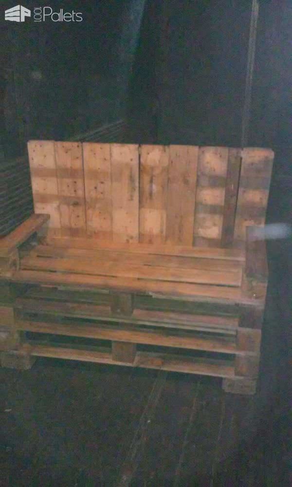 Bill’s Bench: Love Seat From Three Pallets Pallet Benches, Pallet Chairs & Stools Bill’s Bench: Love Seat From Three Pallets Pallet Benches, Pallet Chairs & Stools
