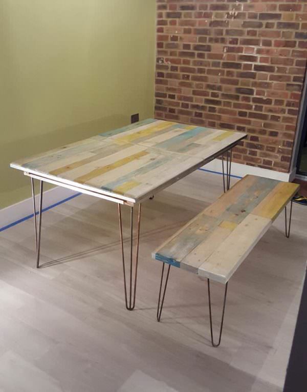 Extendable Pallet Table With Matching Bench & Coffee Table Pallet Desks & Pallet Tables Extendable Pallet Table With Matching Bench & Coffee Table Pallet Desks & Pallet Tables