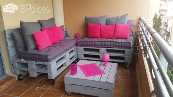 Make a Balcony Pallet Lounge under 100$ Lounges & Garden Sets Make a Balcony Pallet Lounge under 100$ Lounges & Garden Sets