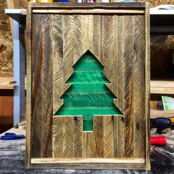 65 Pallet Christmas Trees & Holiday Pallet Decorations Ideas Pallet Home Décor Ideas 65 Pallet Christmas Trees & Holiday Pallet Decorations Ideas Pallet Home Décor Ideas