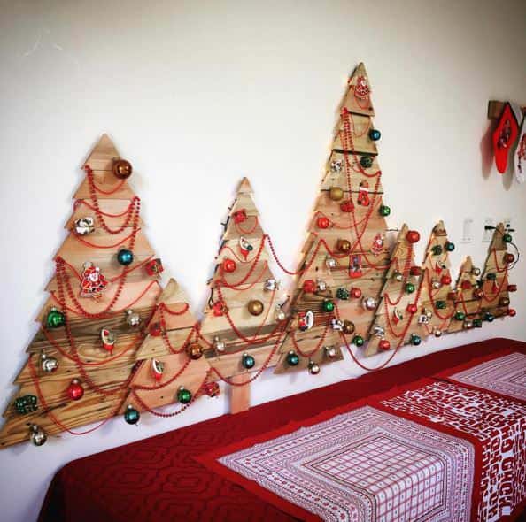 65 Pallet Christmas Trees & Holiday Pallet Decorations Ideas Pallet Home Décor Ideas 65 Pallet Christmas Trees & Holiday Pallet Decorations Ideas Pallet Home Décor Ideas