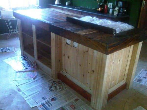 Pallet Kitchen Coubert Pallet Desks & Pallet Tables Pallet Kitchen Coubert Pallet Desks & Pallet Tables