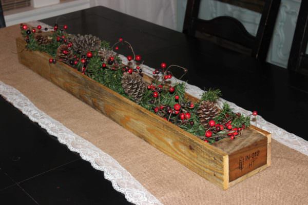 Pallet Table Runner Box for Your New Years Eve Pallet Home Accessories Pallet Store, Bar & Restaurant Decorations Pallet Table Runner Box for Your New Years Eve Pallet Home Accessories Pallet Store, Bar & Restaurant Decorations