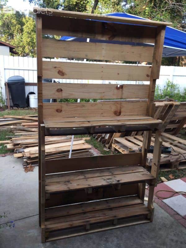 Shoe Rack Pallet Shelves & Pallet Coat Hangers Shoe Rack Pallet Shelves & Pallet Coat Hangers