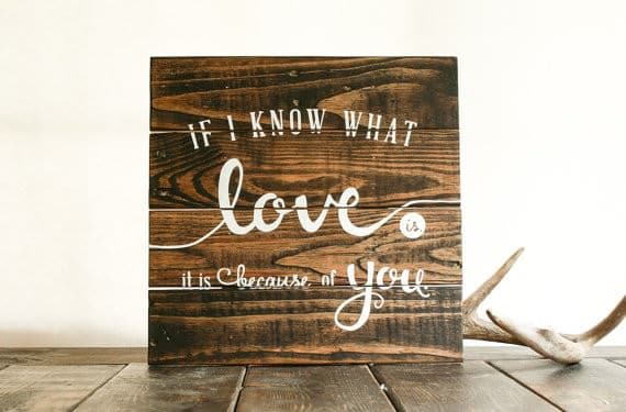 19 Brilliant Valentine’s Day Decorations Made out of Pallets Pallet Wall Decor & Pallet Painting 19 Brilliant Valentine’s Day Decorations Made out of Pallets Pallet Wall Decor & Pallet Painting