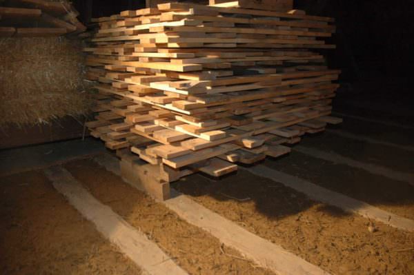 An Fast & Easy Way To Disassemble Pallet DIY Pallet Tutorials An Fast & Easy Way To Disassemble Pallet DIY Pallet Tutorials