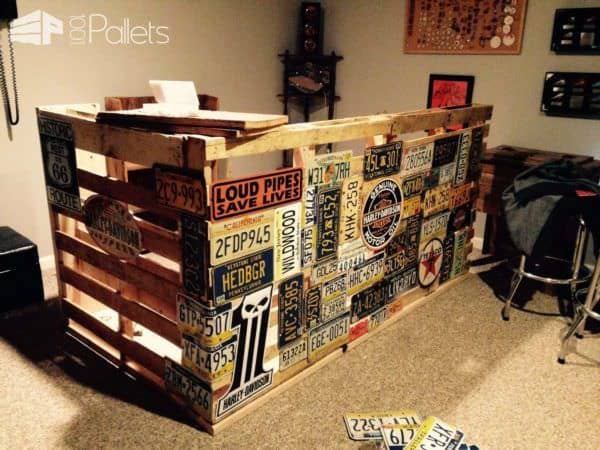 Bar Made from Repurposed Pallets & Car Plates Pallet Bars Bar Made from Repurposed Pallets & Car Plates Pallet Bars