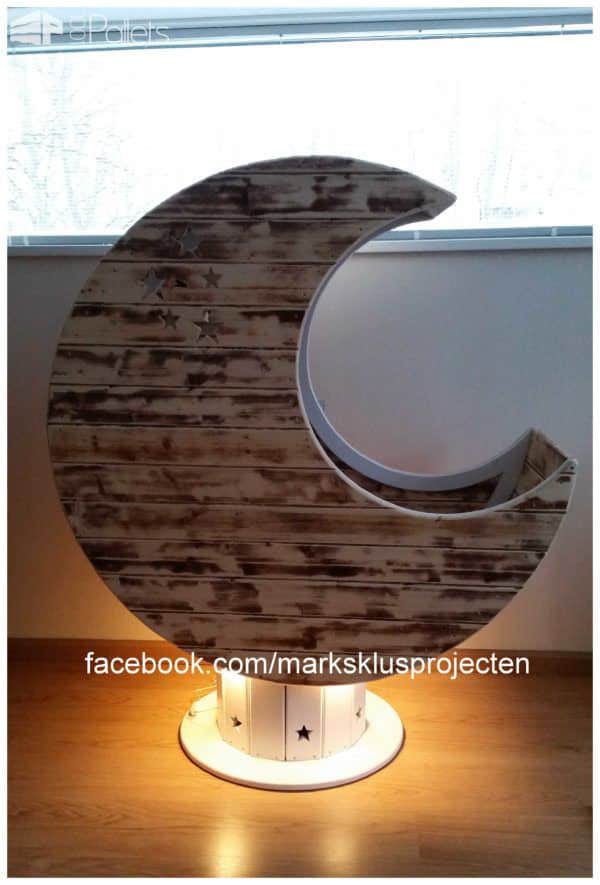 My Version of a Moon Cradle Pallet Furniture My Version of a Moon Cradle Pallet Furniture