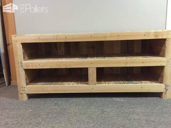 Pallet Entertainment Unit Pallet TV Stands & Racks Pallet Entertainment Unit Pallet TV Stands & Racks