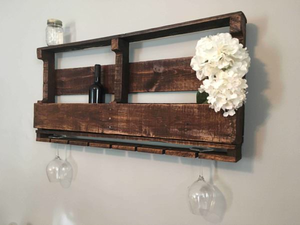 Rustic Pallet Wine Rack For 10 Bottles & 7 Glasses Pallet Shelves & Pallet Coat Hangers Rustic Pallet Wine Rack For 10 Bottles & 7 Glasses Pallet Shelves & Pallet Coat Hangers