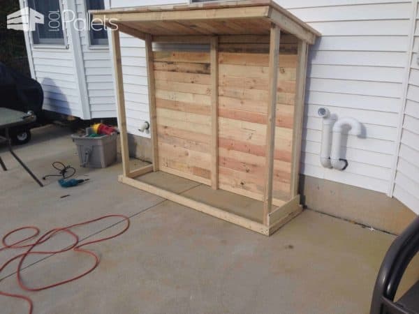 Top 10 Inspirations to Make Your Log Shed From Pallets Pallet Sheds, Cabins, Huts & Playhouses Top 10 Inspirations to Make Your Log Shed From Pallets Pallet Sheds, Cabins, Huts & Playhouses