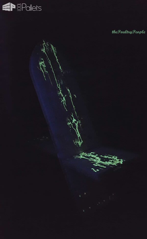 Viking Chair With Lichtenberg Figure Filled With Glow In The Dark Resin! Pallet Benches, Pallet Chairs & Stools Viking Chair With Lichtenberg Figure Filled With Glow In The Dark Resin! Pallet Benches, Pallet Chairs & Stools