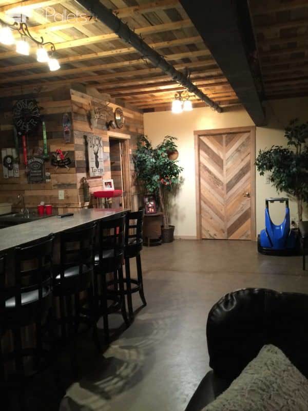 1000 Pallets Man Cave Pallet Ceilings & Roofs Pallet Furniture 1000 Pallets Man Cave Pallet Ceilings & Roofs Pallet Furniture