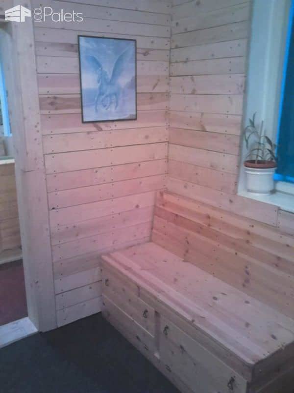 All My Furniture Is Made out of Pallets Pallet Cabinets & Wardrobes All My Furniture Is Made out of Pallets Pallet Cabinets & Wardrobes