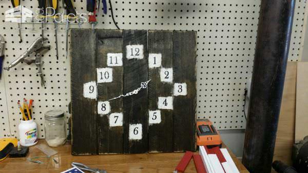 Clocks Clocks Clocks & More Pallet Clocks Pallet Store, Bar & Restaurant Decorations Clocks Clocks Clocks & More Pallet Clocks Pallet Store, Bar & Restaurant Decorations