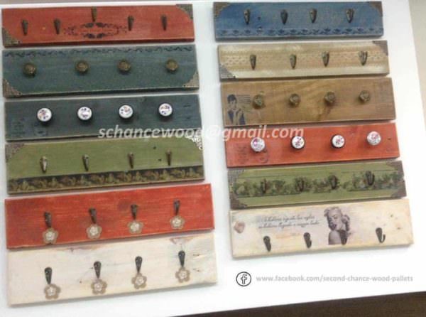 Jewelry Hangers from Pallet Wood / Colgadores Hechos Con Madera De Pallet Pallet Home Accessories Jewelry Hangers from Pallet Wood / Colgadores Hechos Con Madera De Pallet Pallet Home Accessories