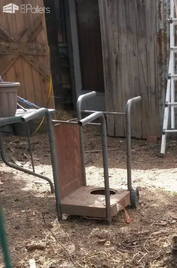 My Old Bbq Remade into a Rustic Serving Cart Lounges & Garden Sets Pallet Desks & Pallet Tables My Old Bbq Remade into a Rustic Serving Cart Lounges & Garden Sets Pallet Desks & Pallet Tables