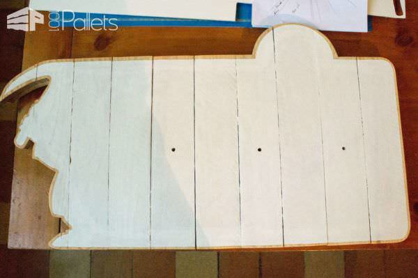 Porte Manteau En Bois De Palette / Pallet Coat Hanger Pallet Shelves & Pallet Coat Hangers Porte Manteau En Bois De Palette / Pallet Coat Hanger Pallet Shelves & Pallet Coat Hangers