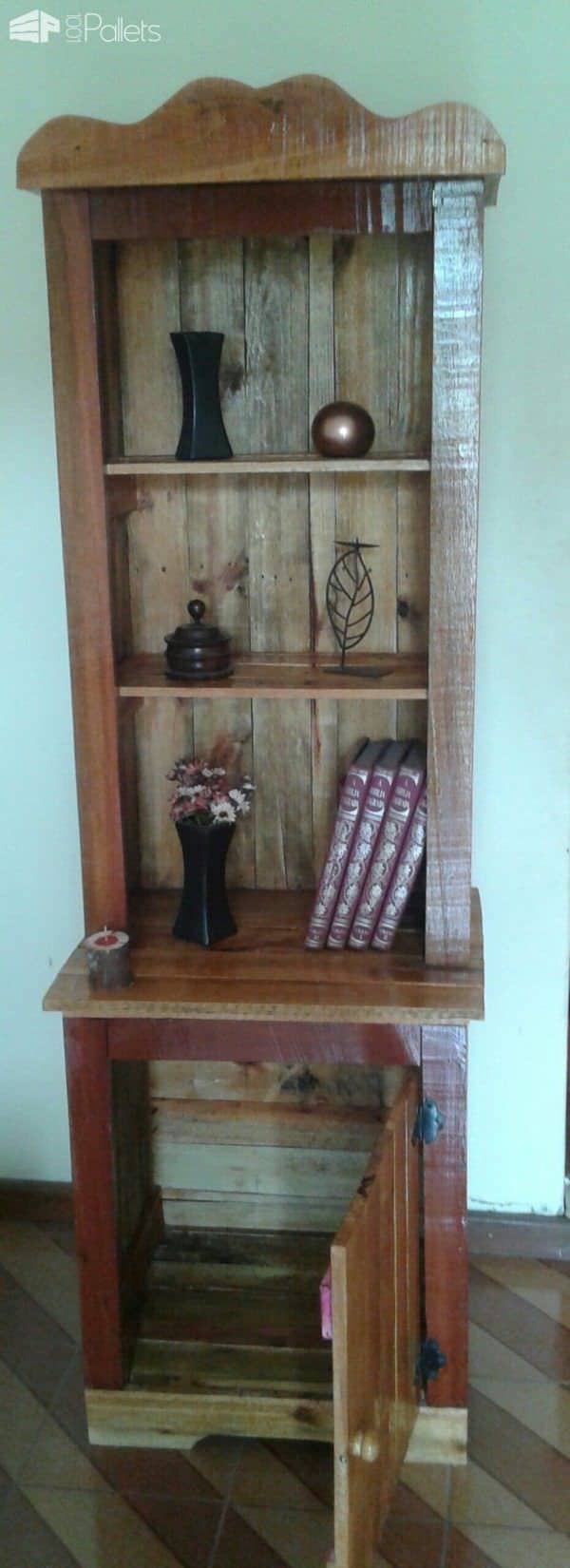 Charming Pallet Bookcase Pallet Bookcases & Bookshelves Charming Pallet Bookcase Pallet Bookcases & Bookshelves