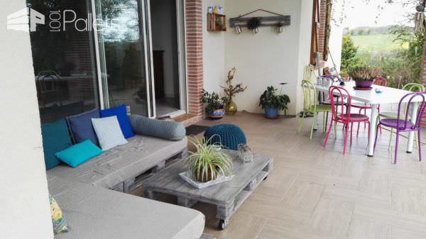 3 Pallets Lounge with Its Coffee Table / Canapé Avec Sa Table Basse Lounges & Garden Sets Pallet Sofas & Couches 3 Pallets Lounge with Its Coffee Table / Canapé Avec Sa Table Basse Lounges & Garden Sets Pallet Sofas & Couches