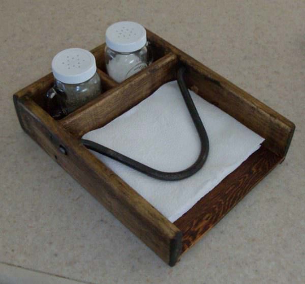 Bigger Isn’t Necessarily Better: Pallet Napkin Holder Pallet Home Décor Ideas Bigger Isn’t Necessarily Better: Pallet Napkin Holder Pallet Home Décor Ideas