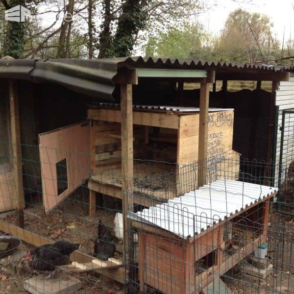 Chicken Coop from Pallets Animal Pallet Houses & Pallet Supplies Chicken Coop from Pallets Animal Pallet Houses & Pallet Supplies