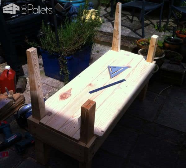 Garden Bench for 10$ & 9 Hours of Work! Pallet Benches, Pallet Chairs & Stools Garden Bench for 10$ & 9 Hours of Work! Pallet Benches, Pallet Chairs & Stools