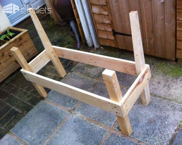 Garden Bench for 10$ & 9 Hours of Work! Pallet Benches, Pallet Chairs & Stools Garden Bench for 10$ & 9 Hours of Work! Pallet Benches, Pallet Chairs & Stools