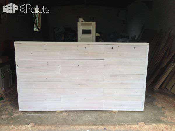 How I Made This Headboard from Pallets Pallet Beds, Pallet Headboards & Frames How I Made This Headboard from Pallets Pallet Beds, Pallet Headboards & Frames