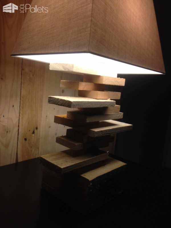Lamp for a Side Table / Lampe De Chevet Pallet Lamps & Lights Lamp for a Side Table / Lampe De Chevet Pallet Lamps & Lights