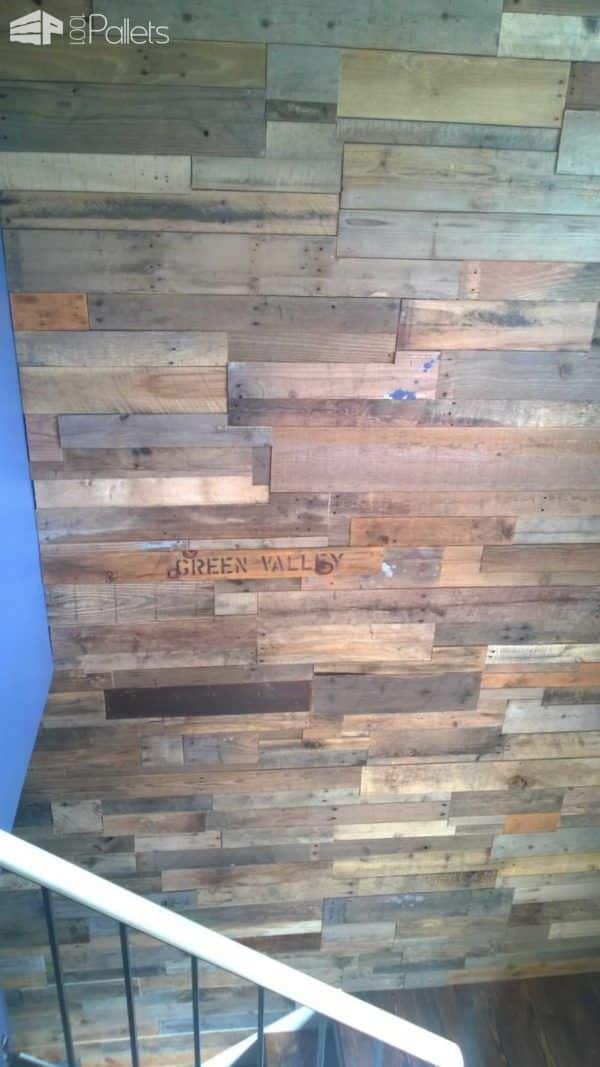 Reclaimed Pallet Wood Wall Pallet Walls & Pallet Doors Reclaimed Pallet Wood Wall Pallet Walls & Pallet Doors