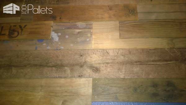Reclaimed Pallet Wood Wall Pallet Walls & Pallet Doors Reclaimed Pallet Wood Wall Pallet Walls & Pallet Doors