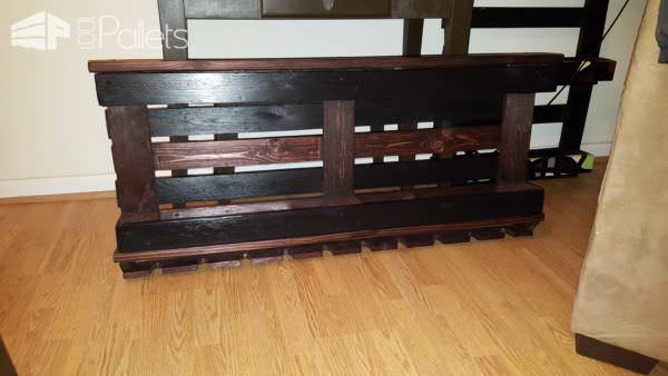 Wine Rack with One Pallet & Repurposed Wood Pallet Shelves & Pallet Coat Hangers Wine Rack with One Pallet & Repurposed Wood Pallet Shelves & Pallet Coat Hangers