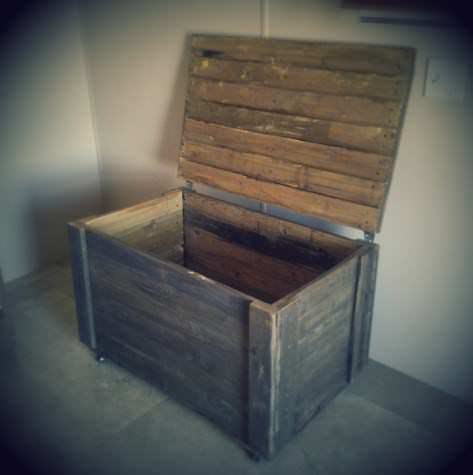 10 Pallet Furniture Projects That Help You Get the Most of Your Lawn Other Pallet Projects 10 Pallet Furniture Projects That Help You Get the Most of Your Lawn Other Pallet Projects