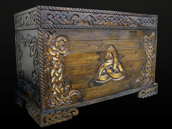 Celtic-inspired Pallet Blanket Chest Pallet Boxes & Chests Celtic-inspired Pallet Blanket Chest Pallet Boxes & Chests