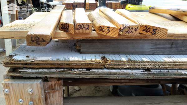 Coat, Clothing, Motorcycle Gear Rack Pallet Shelves & Pallet Coat Hangers Coat, Clothing, Motorcycle Gear Rack Pallet Shelves & Pallet Coat Hangers