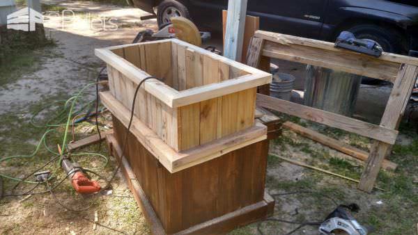Rustic Pallet Blanket Chest Pallet Boxes & Chests Rustic Pallet Blanket Chest Pallet Boxes & Chests