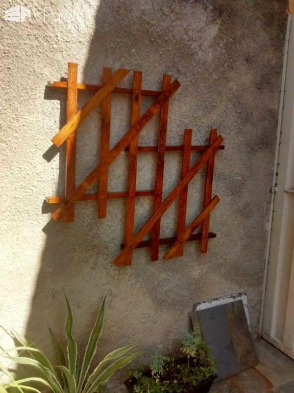 Suspended Pallet Garden / Jardim Suspenso – Palett De Madeira Envernizada Pallet Planters & Compost Bins Suspended Pallet Garden / Jardim Suspenso – Palett De Madeira Envernizada Pallet Planters & Compost Bins