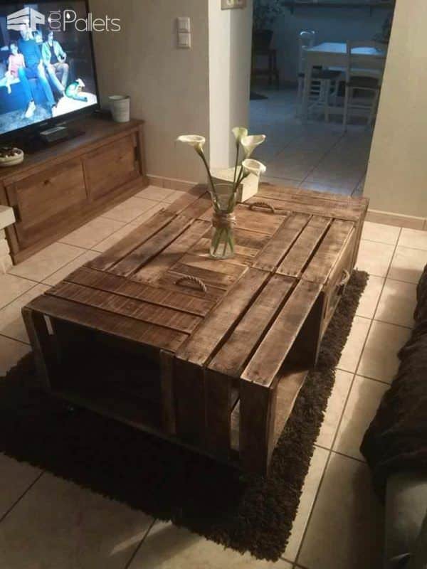 Tables En Caisses à Pommes / Apple Crates Into Coffee Table Pallet Coffee Tables Tables En Caisses à Pommes / Apple Crates Into Coffee Table Pallet Coffee Tables