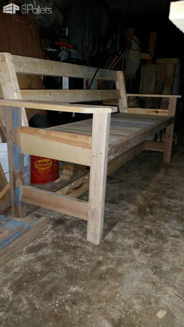 Beautiful Pallet Bench Pallet Benches, Pallet Chairs & Stools Beautiful Pallet Bench Pallet Benches, Pallet Chairs & Stools