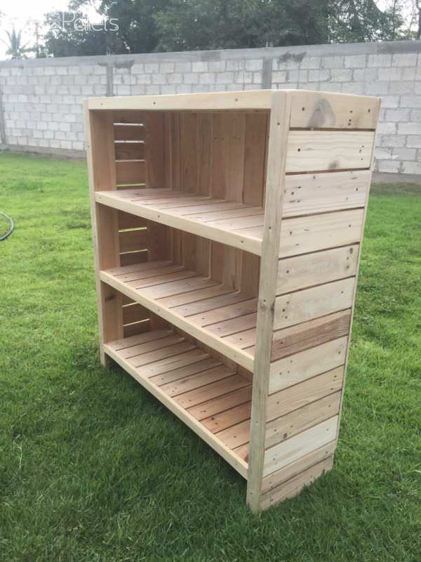 Beautiful Pallet Bookcase Pallet Bookcases & Bookshelves Beautiful Pallet Bookcase Pallet Bookcases & Bookshelves
