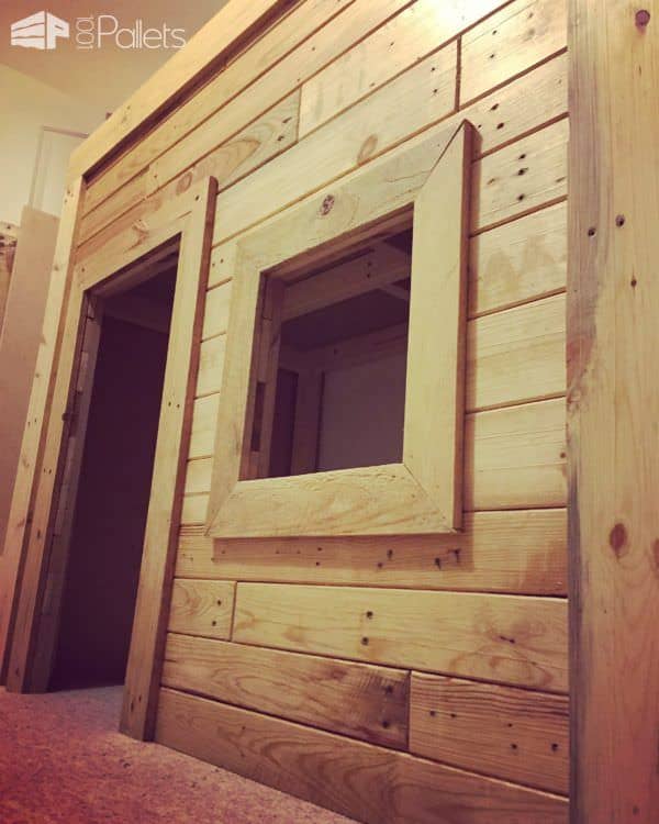 Kids Pallet Bed/Playhouse Fun Pallet Crafts for Kids Pallet Beds, Pallet Headboards & Frames Kids Pallet Bed/Playhouse Fun Pallet Crafts for Kids Pallet Beds, Pallet Headboards & Frames