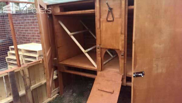Pallet Chicken Coop Animal Pallet Houses & Pallet Supplies Pallet Chicken Coop Animal Pallet Houses & Pallet Supplies