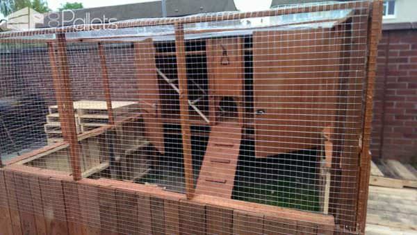 Pallet Chicken Coop Animal Pallet Houses & Pallet Supplies Pallet Chicken Coop Animal Pallet Houses & Pallet Supplies