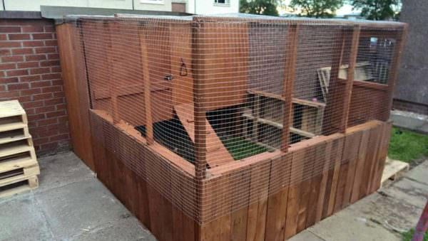 Pallet Chicken Coop Animal Pallet Houses & Pallet Supplies Pallet Chicken Coop Animal Pallet Houses & Pallet Supplies